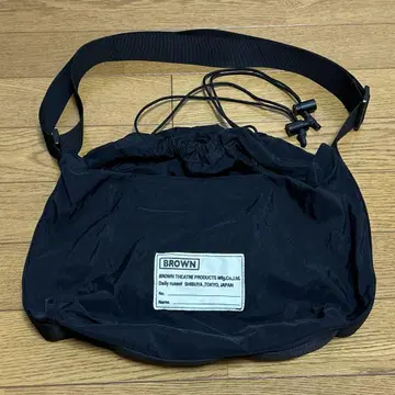 THEATRE PRODUCTS 브라운 숄더백