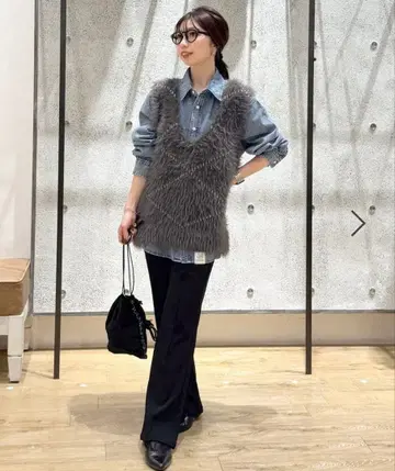 LEPSIM 3.5 게이지 자카드 샤기 베스트