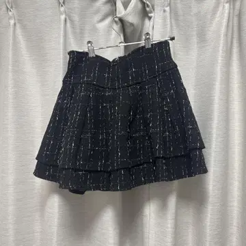 미셸 마카롱 슬림 레그 스커트 블랙 트위드