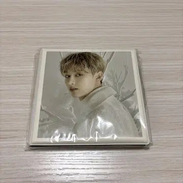 SEVENTEEN 준 power of love 캔뱃지
