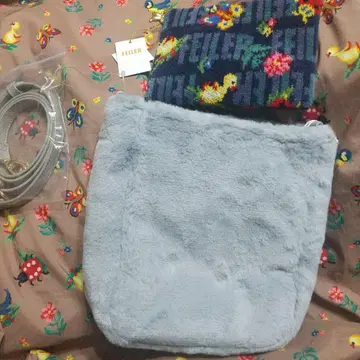 새상품 페이 퍼 미니백 백 하이디 파우치