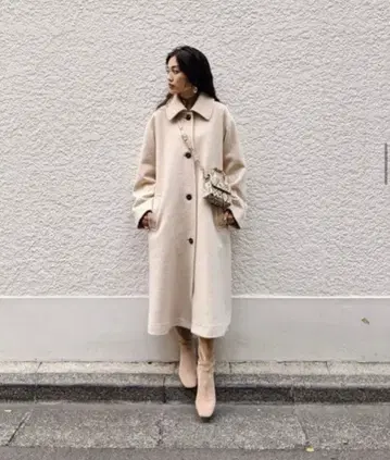 MOUSSY 마우지 롱 코트 BACK TUCK A LINE 코트