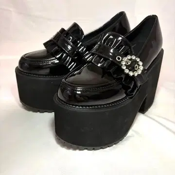 ROJITA 블랙 프릴 통굽 로퍼 23.5cm