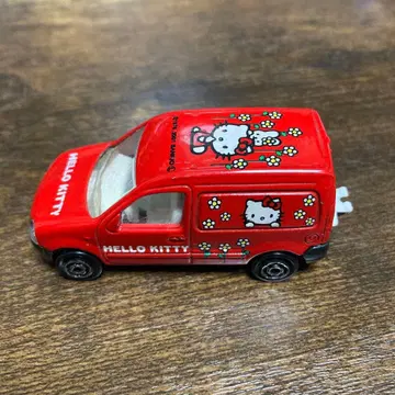 마조렛 헬로키티 미니카 르노 캉구 빨간색