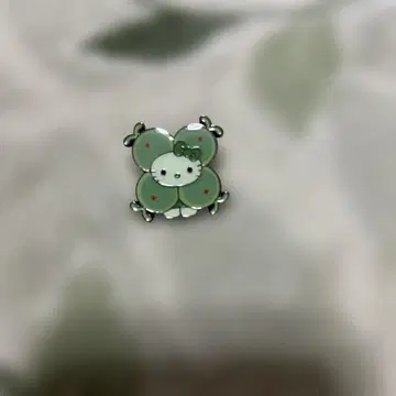 오사카 간사이 만박 모 키티 시아와세모 일본관 핀 배지