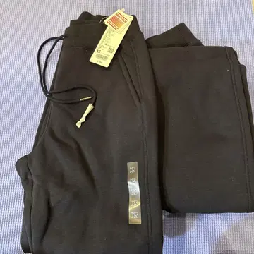[ 새상품 ] UNIQLO 히트텍 보아 스웨트 팬츠 XS 2벌 판매