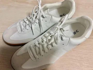 UNIQLO C 콤비네이션 스니커즈 화이트 27.5cm