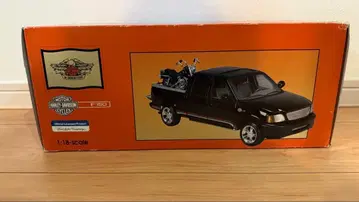 할리데이비슨 F-150 트랙 1:18 스케일