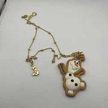 Q-pot. Disney 슈가 쿠키 목걸이 올라프
