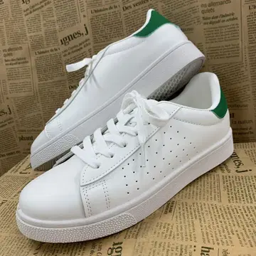 새상품 여성용 24.5cm 인조 가죽 코트 스니커즈 화이트 그린 3415