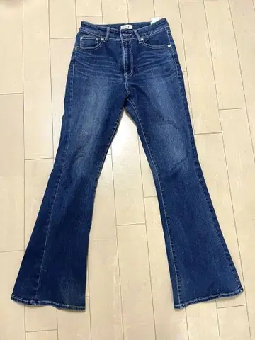 EVRIS 스타일 핏 데님 플레어 팬츠