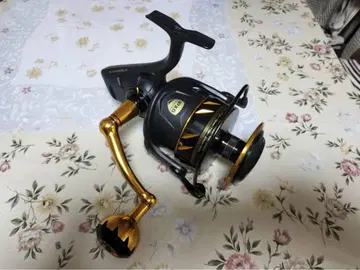 펜 슬래머 IV 10500 스피닝 릴 PENN SLAMMER IV