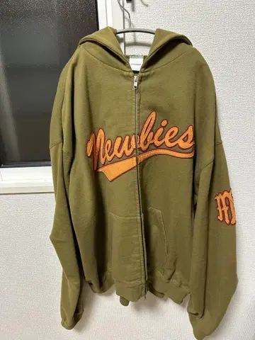 moussy patched oversized 지퍼 후드티
