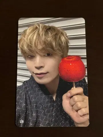 JO1 요나시로 쇼 7000엔 트레이딩 카드 129 회장