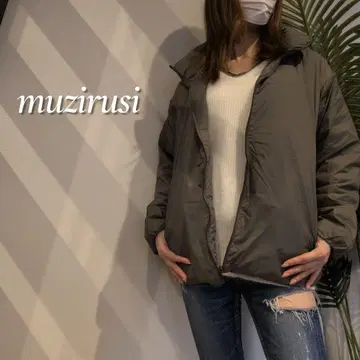 무인양품 보틀넥 울트라 라이트 다운 자켓