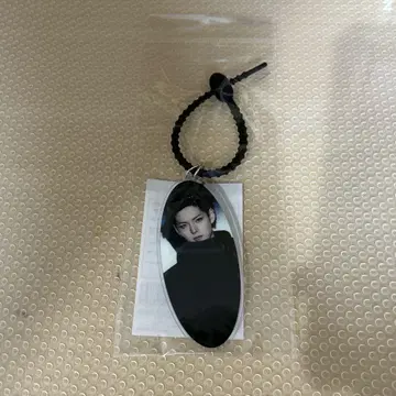 treasure 요시 사진 참