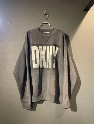90s DKNY jeans Picture print 스웨트 구제 의류