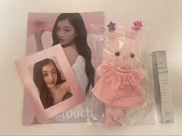 milktouch 밀크터치 / 토끼 키링 / TWICE 지효