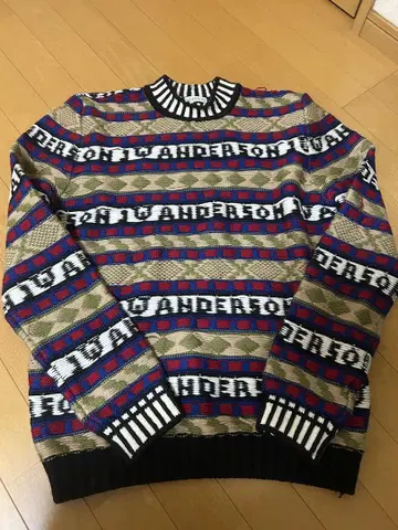 JW ANDERSON 멀티 컬러 스트라이프 니트 스웨터