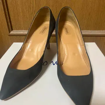 CHEMBER 다크 그레이 스웨이드 스틸레토 펌프스 37