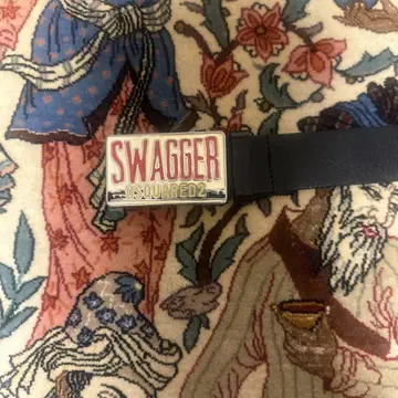 DSQUARED2 SWAGGER 블랙 가죽 벨트