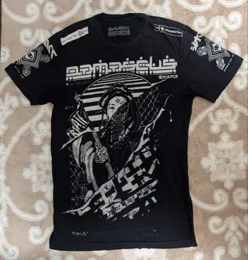 다마스쿠스 빈티지 티셔츠 / 사이버 펑크 테크 의류 계열