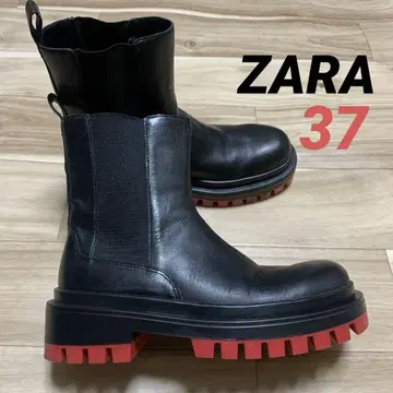 ZARA 사이드 고어 가죽 부츠 37 사이즈