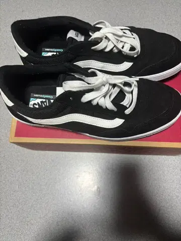 Vans 블랙/화이트 스니커즈 29cm