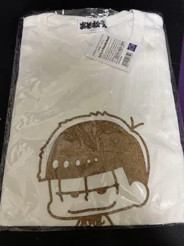 오소마츠 6쌍둥이 코르크 프린트 티셔츠 이치마츠 L