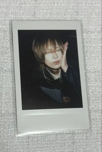 XP!A 하쿠 핑 폴라로이드