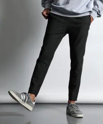 The DUFFER 분또 소재 저리 스트레치 조거 팬츠 블랙 M