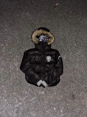 Y2K 퍼 달린 다운 자켓 헤이세이 갸루 남자 광택 짧은 기장 opium