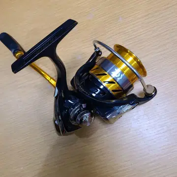 REVROS 2506 스피닝 릴