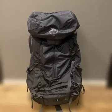 OSPREY 스트라토스 36 블랙 백팩 그레고리