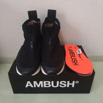 AMBUSH 블랙 하이컷 스니커즈
