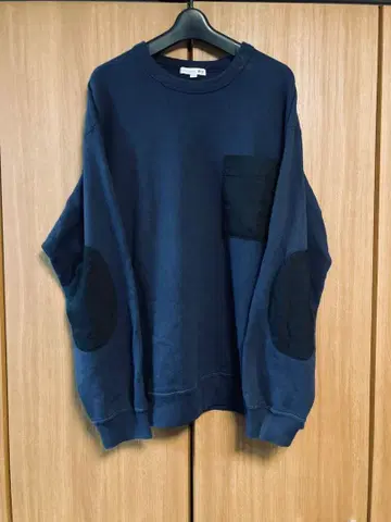 XL 유니클로 JW ANDERSON 네이비 패치워크 맨투맨