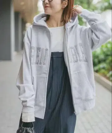 spick&span 로고 쭈리 지퍼 후드티