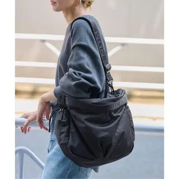 새상품급 NOMADIS/노마디스 별주 BASQUE M SLD-F