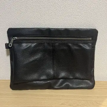 블랙 가죽 클러치백