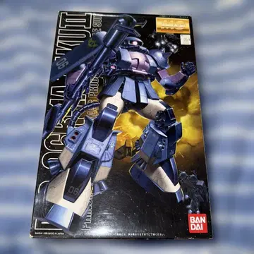 MG MS-06R-1A 자쿠 II 검은 삼연성