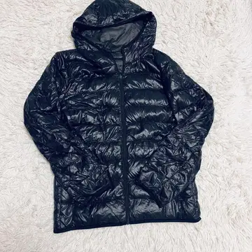 울트라 라이트 다운 남성용 M 유니클로 새상품급