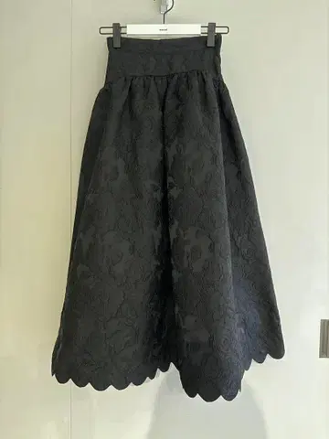 [ 가격 인하 ] Bibiy. MELINDA SKIRT 블랙