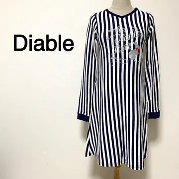 Diable 네이비 컬러 스트라이프 패턴 무릎 기장 원피스