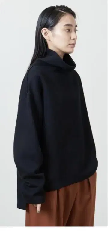 MARW UNITED ARROWS 종이상자 니트 터틀