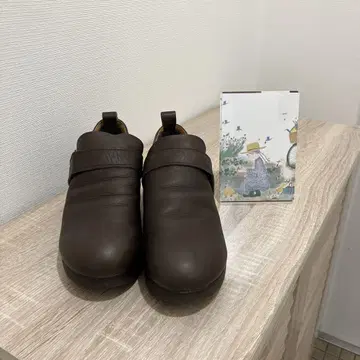 컨디션 최상 knot 브라운 가죽 슬립온 신발
