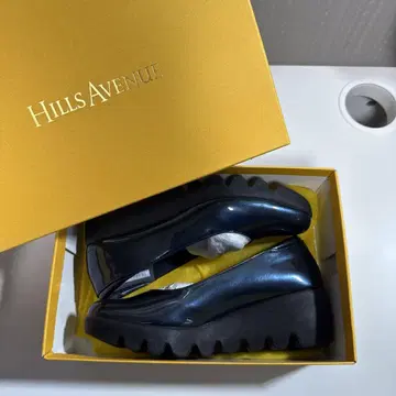 힐즈아베뉴 웨이브 밑창 펌프스 23.5cm 네이비 일본제