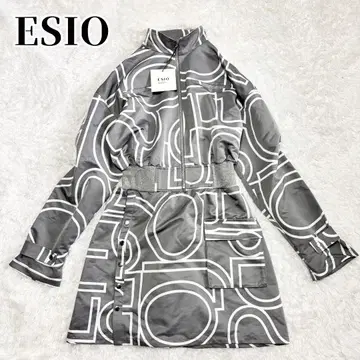 ESIO 기하학 패턴 집업 사이드 리브 스냅 그레이 원피스