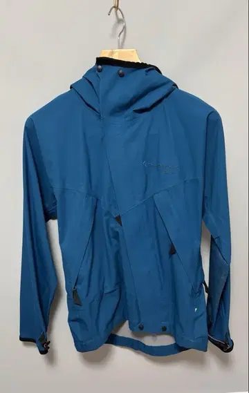 클라터뮤젠 알그론 XS