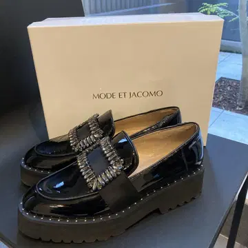 MODE ET JACOMO 블랙 로퍼