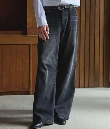Semi-flared washed denim - 세미 플레어 워시 데님
